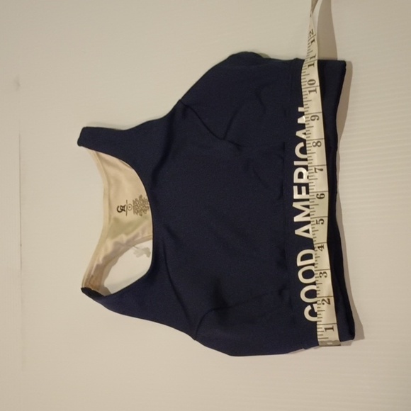 Good American Navy Blue Cream Backed Branded Sports Bra A18 - Picture 5 of 5